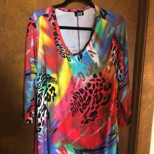 Jostar XL top multi colored, non wrinkle, polyester blend